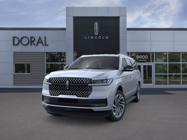 New 2026 Lincoln Navigator L Premier AWD/4WD image 2