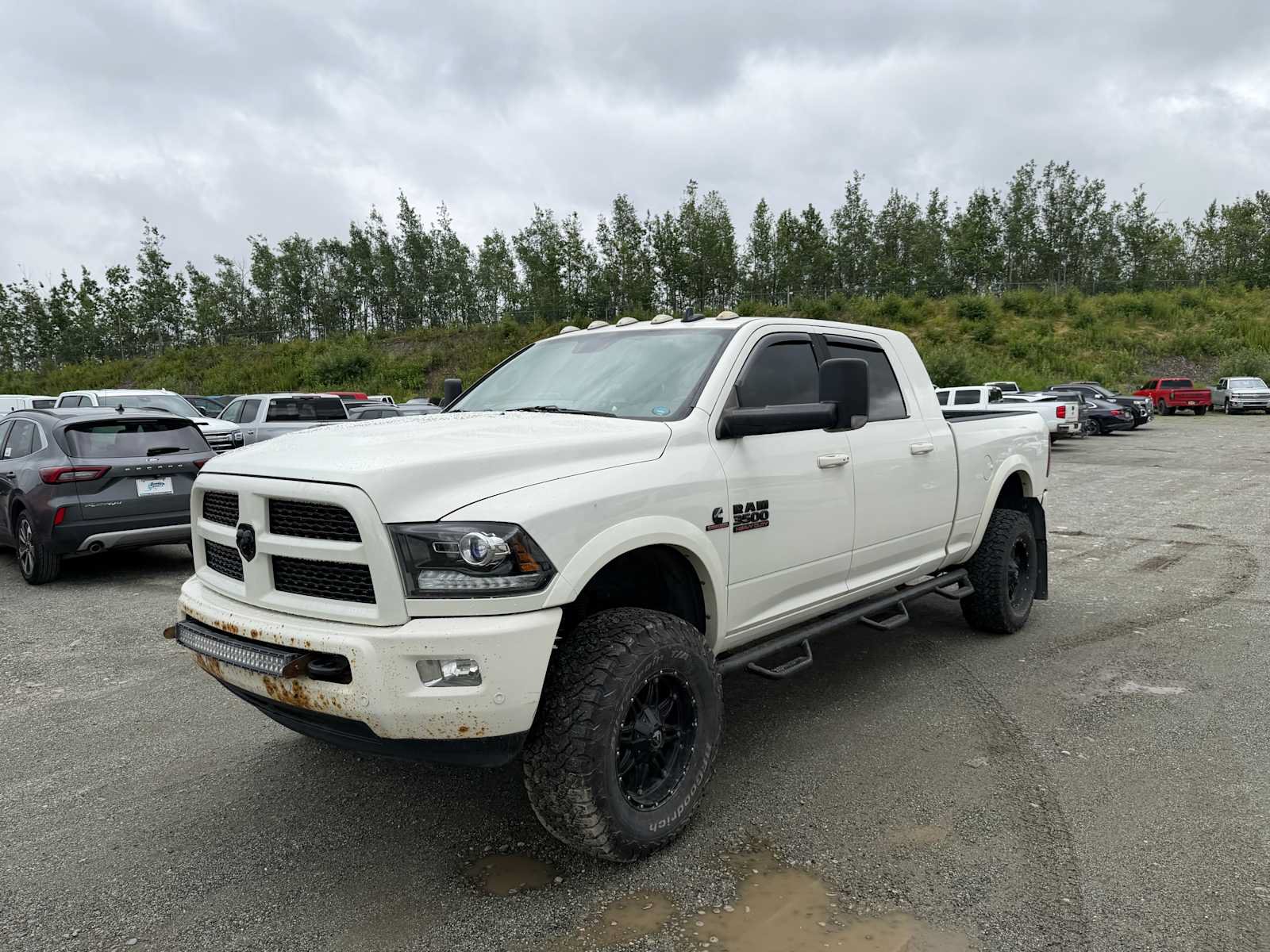 Used 2016 RAM 3500 Laramie w/ Sport Appearance Group AWD/4WD image 3