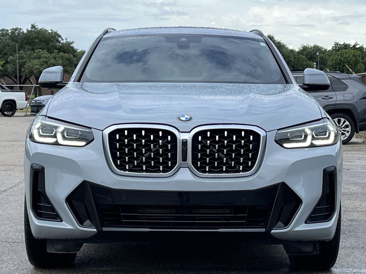 Used 2022 BMW X4 xDrive30i AWD/4WD image 7