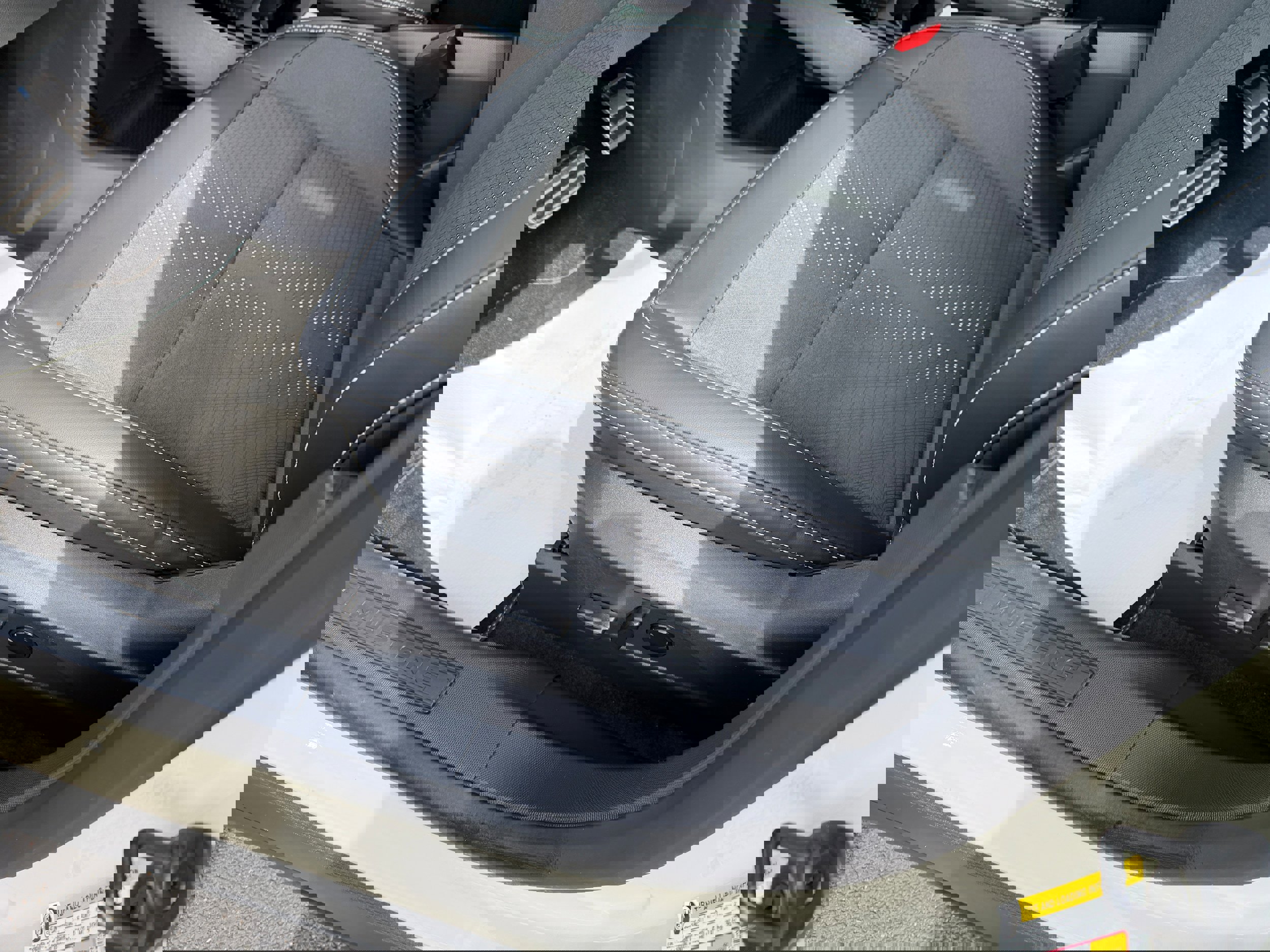 Certified 2025 Ford Mustang Mach-E GT AWD/4WD image 18