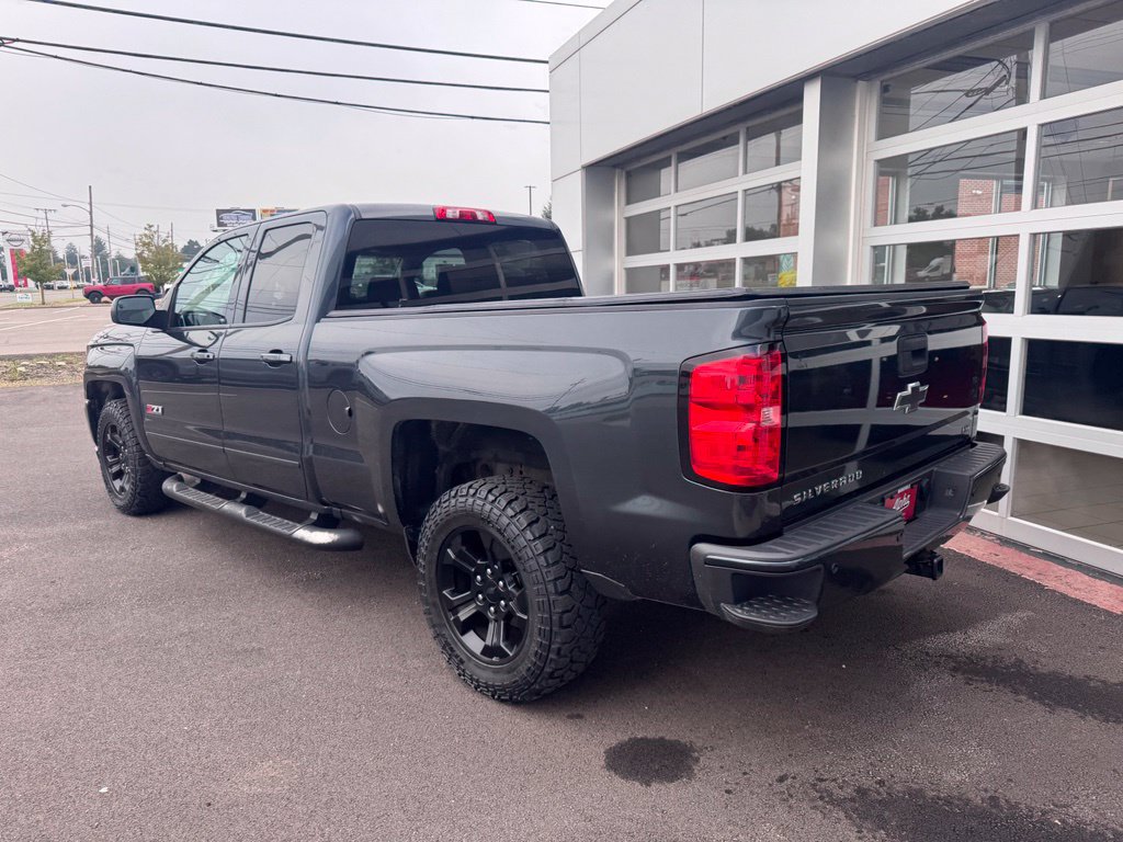 Used 2019 Chevrolet Silverado 1500 LT w/ All Star Edition AWD/4WD image 3