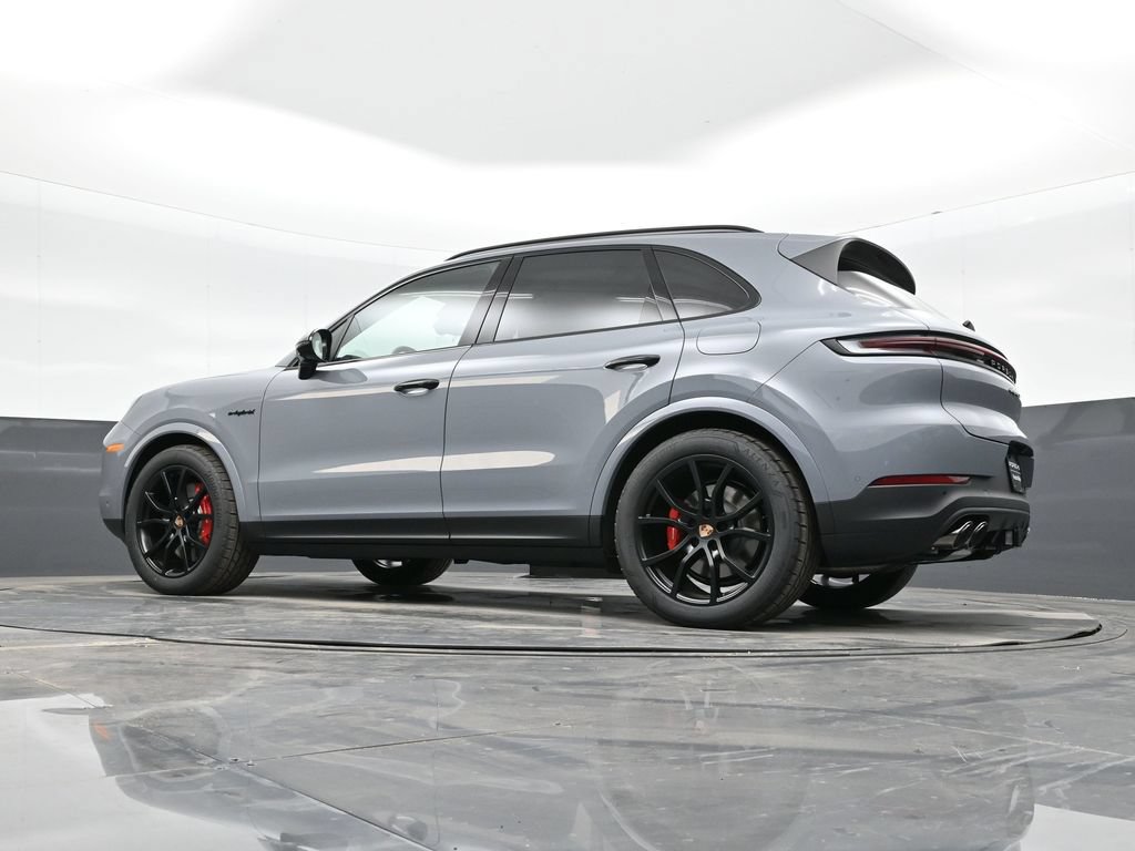 New 2026 Porsche Cayenne S AWD/4WD image 35