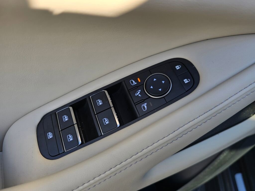 Certified 2023 INFINITI QX60 Luxe w/ Cargo Package image 23