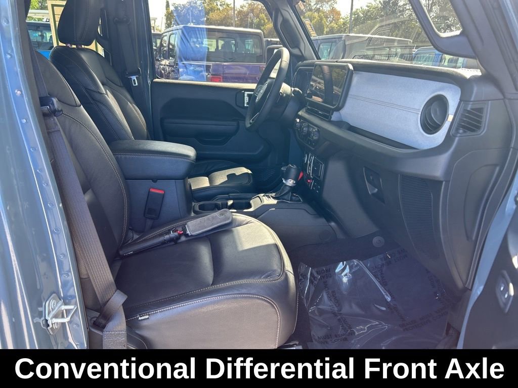Used 2024 Jeep Wrangler Willys image 25
