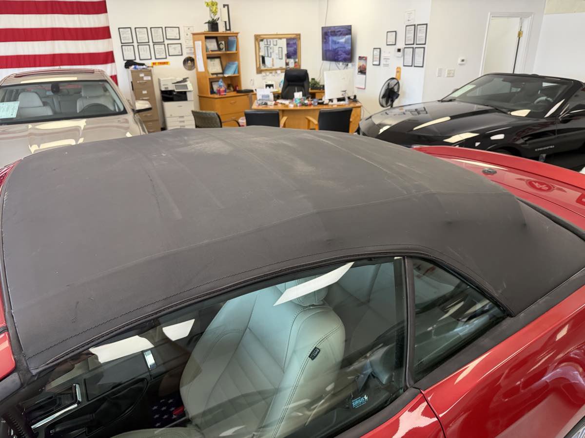 Used 2013 Ford Mustang Premium RWD image 25