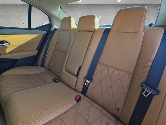 Used 2022 Nissan Sentra SV w/ SV Premium Package FWD image 22