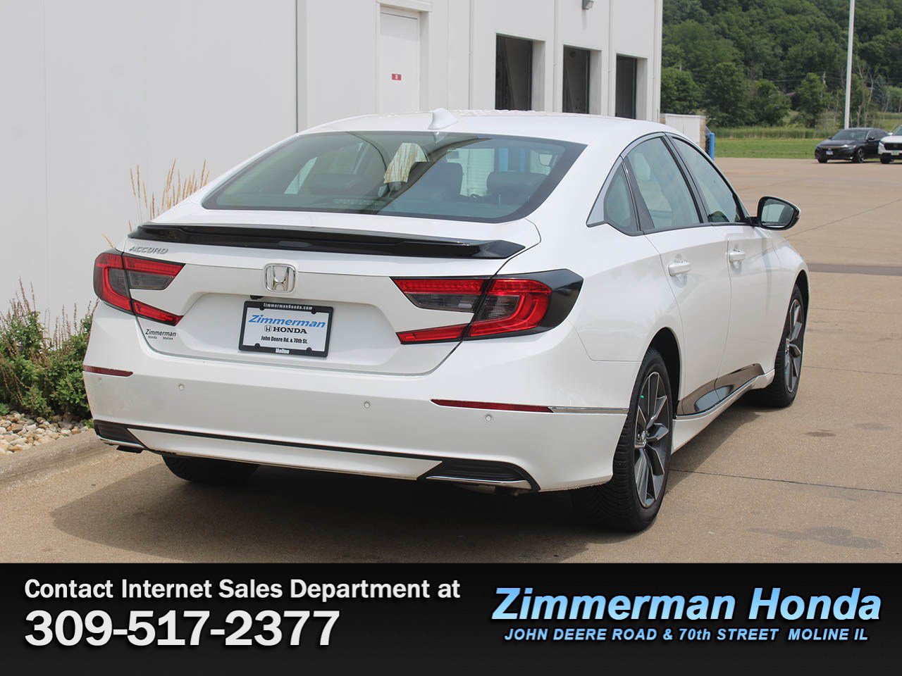 Certified 2021 Honda Accord EX-L image 2