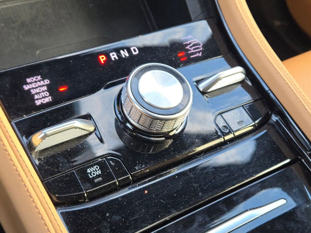 Used 2024 Jeep Grand Cherokee L Summit image 31