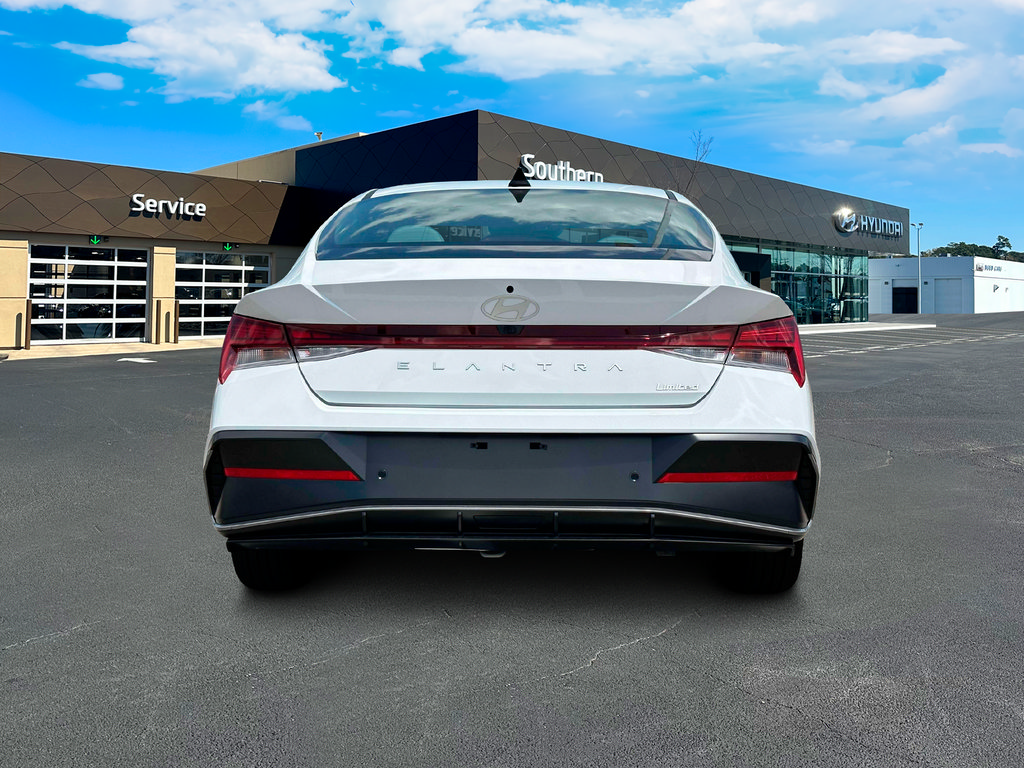 New 2025 Hyundai Elantra Limited FWD image 7