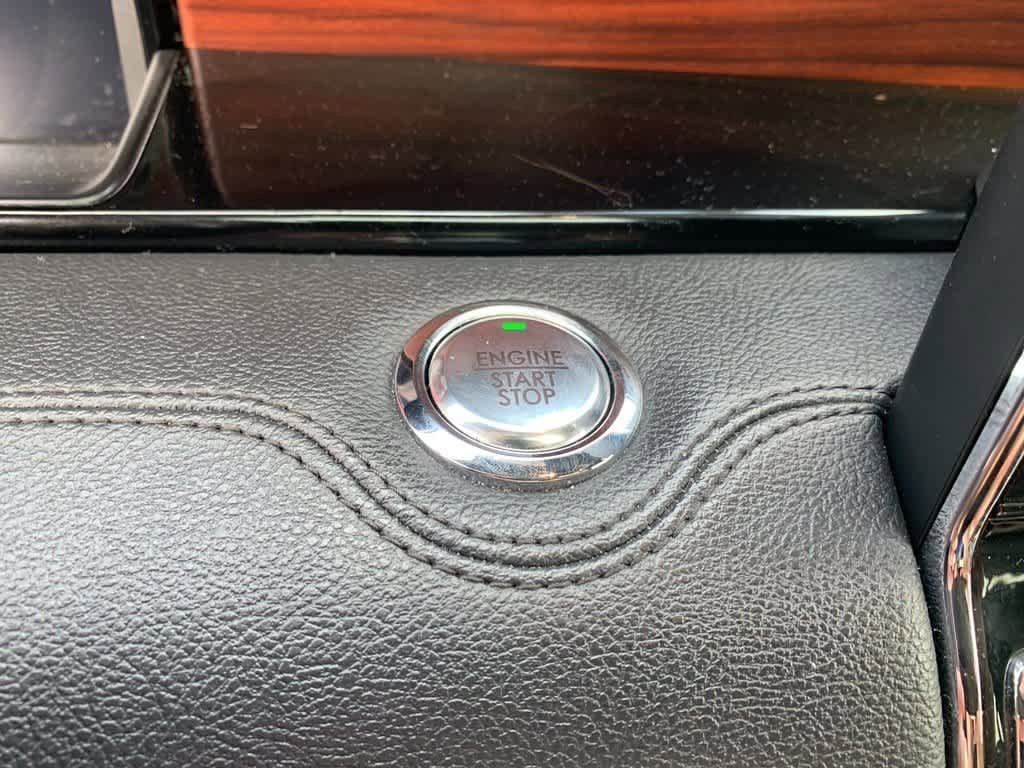 Used 2022 Lincoln Navigator Reserve AWD/4WD image 27