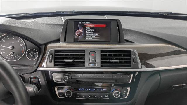 Used 2016 BMW 320i xDrive Sedan w/ Sport Package AWD/4WD image 22