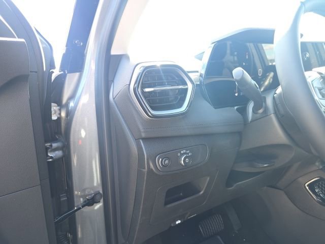 New 2026 Chevrolet TrailBlazer LT image 17