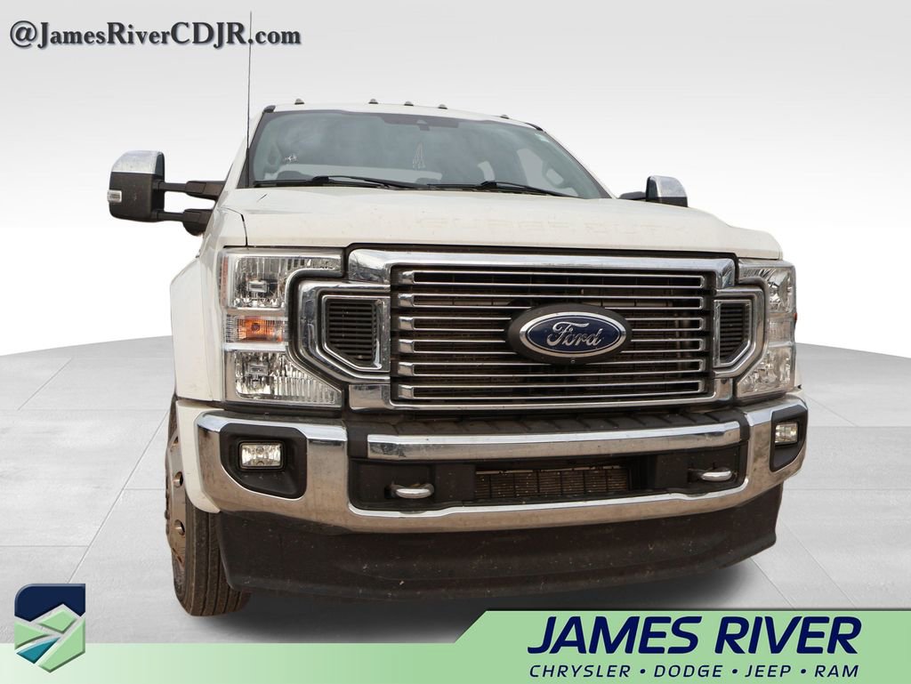 Used 2022 Ford F450 XLT w/ XLT Premium Package image 7