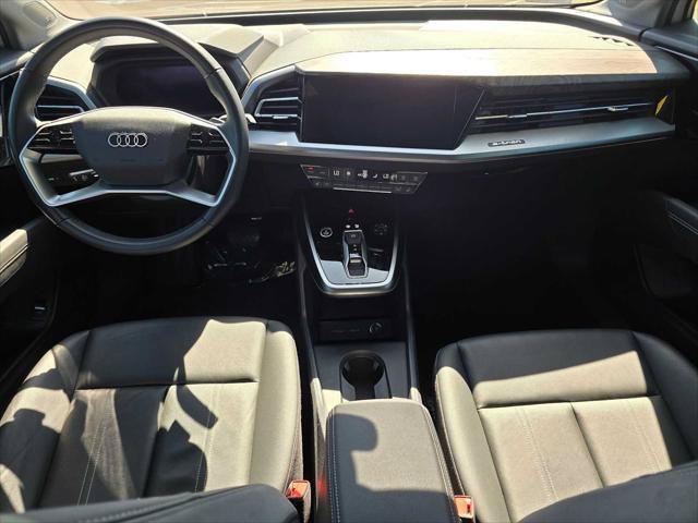 Certified 2024 Audi Q4 e-tron Premium Plus w/ Premium Plus AWD/4WD image 18
