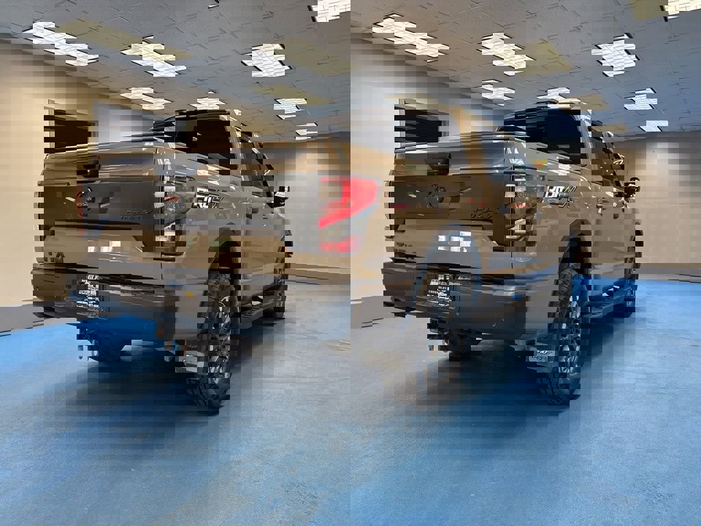 Used 2021 Nissan Titan PRO-4X w/ Pro-4x Utility Package image 2