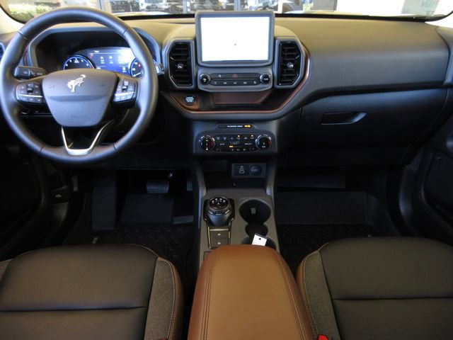 Certified 2024 Ford Bronco Sport Outer Banks w/ Tech Package image 21