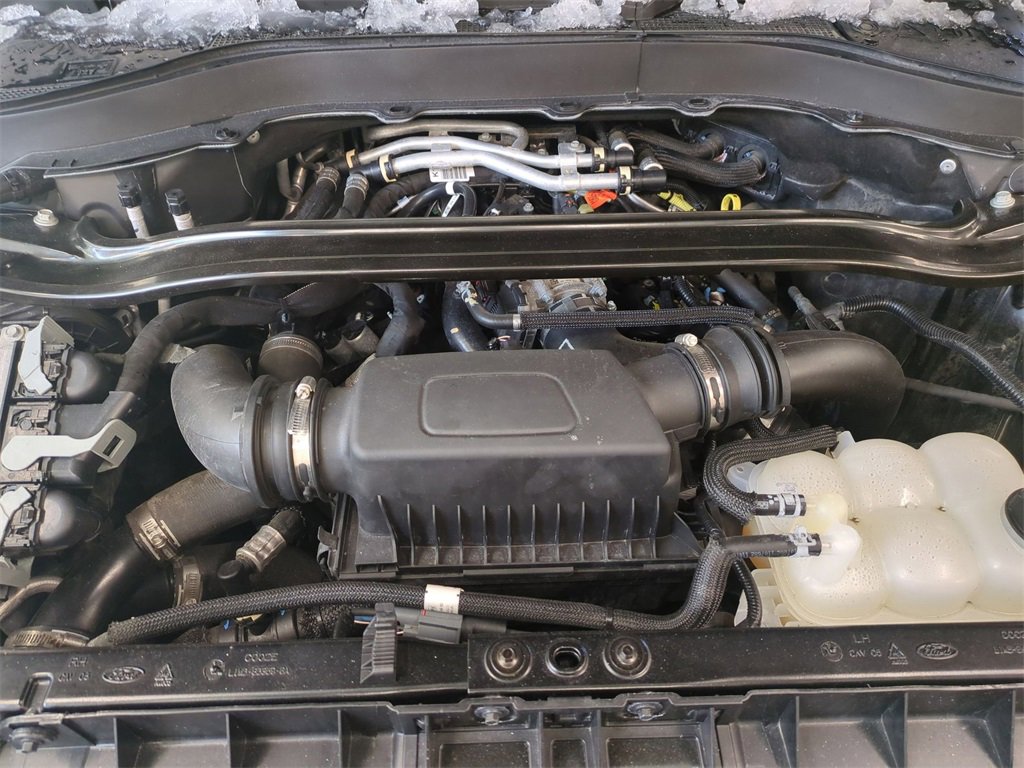 Used 2023 Ford Explorer Platinum w/ Technology Package image 40