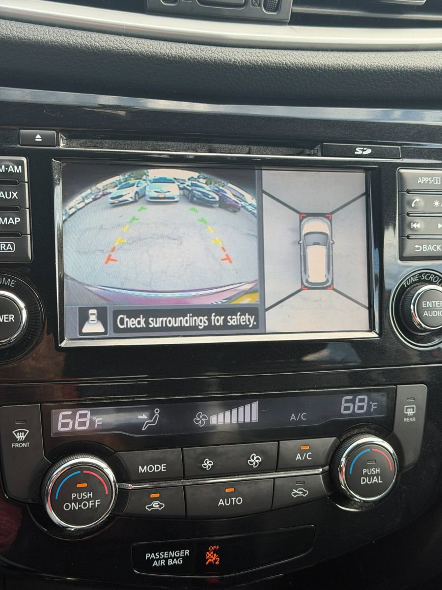Used 2015 Nissan Rogue SL AWD/4WD image 31