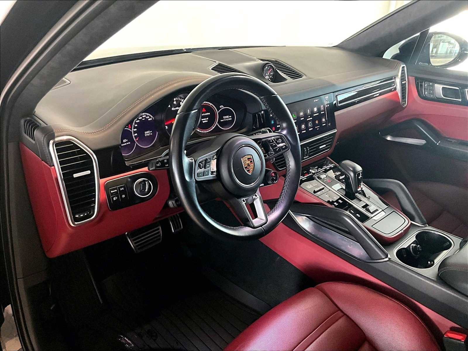 Used 2022 Porsche Cayenne Turbo w/ Premium Package Plus (PI3) image 7