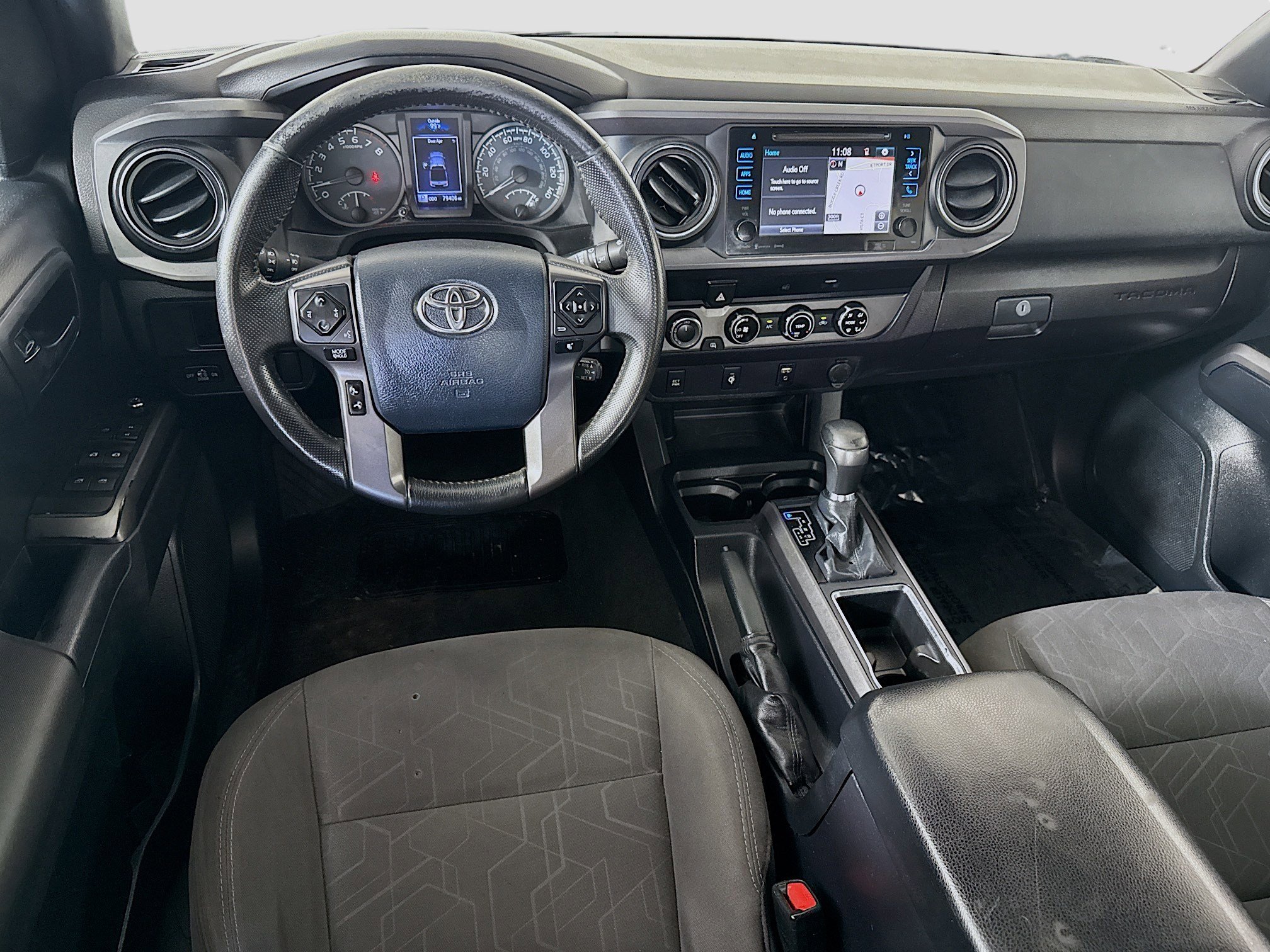 Used 2017 Toyota Tacoma SR image 17