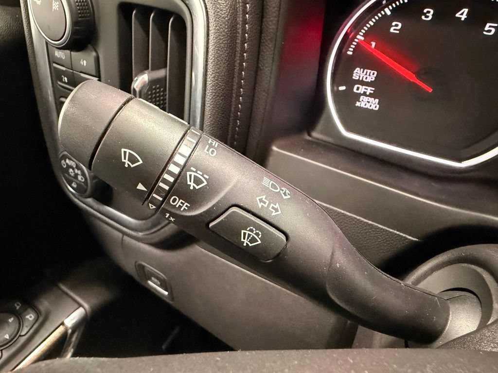 Used 2019 Chevrolet Silverado 1500 RST AWD/4WD image 36