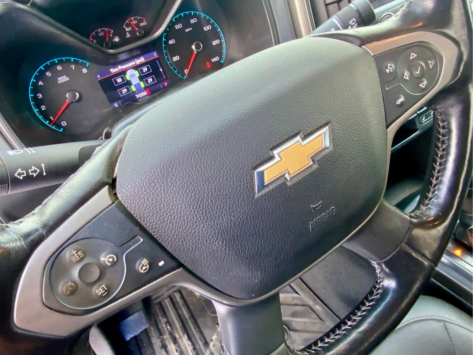 Used 2019 Chevrolet Colorado Z71 image 31