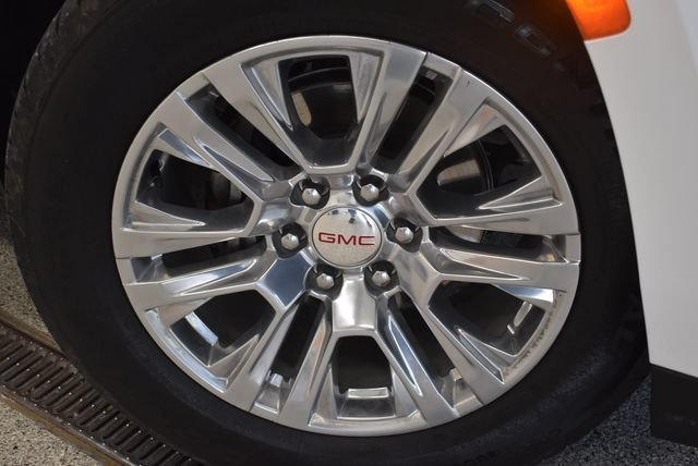 Used 2024 GMC Yukon Denali AWD/4WD image 29