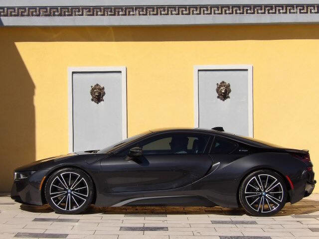 Used 2019 BMW i8 Coupe image 9