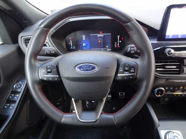 Used 2024 Ford Escape ST-Line AWD/4WD image 13