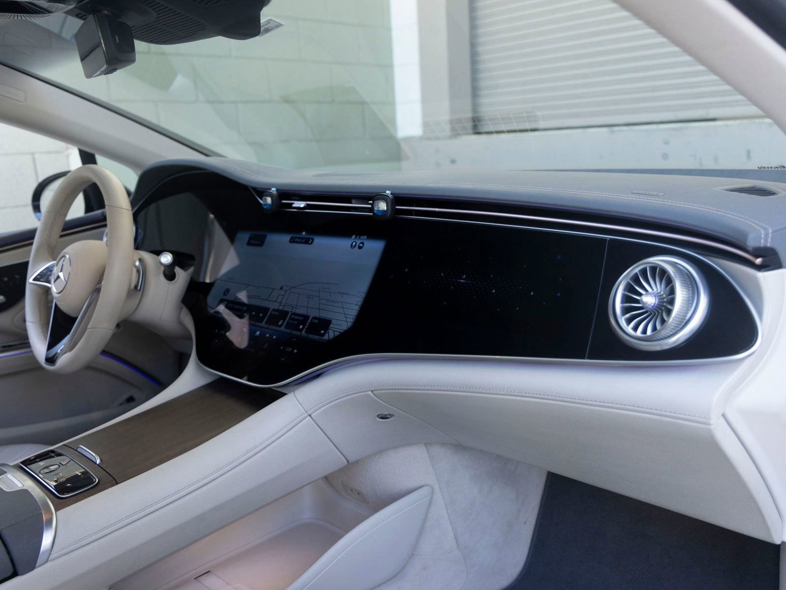Used 2023 Mercedes-Benz EQS 580 4MATIC Sedan image 28