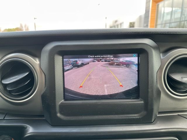 Used 2023 Jeep Wrangler Sport image 28