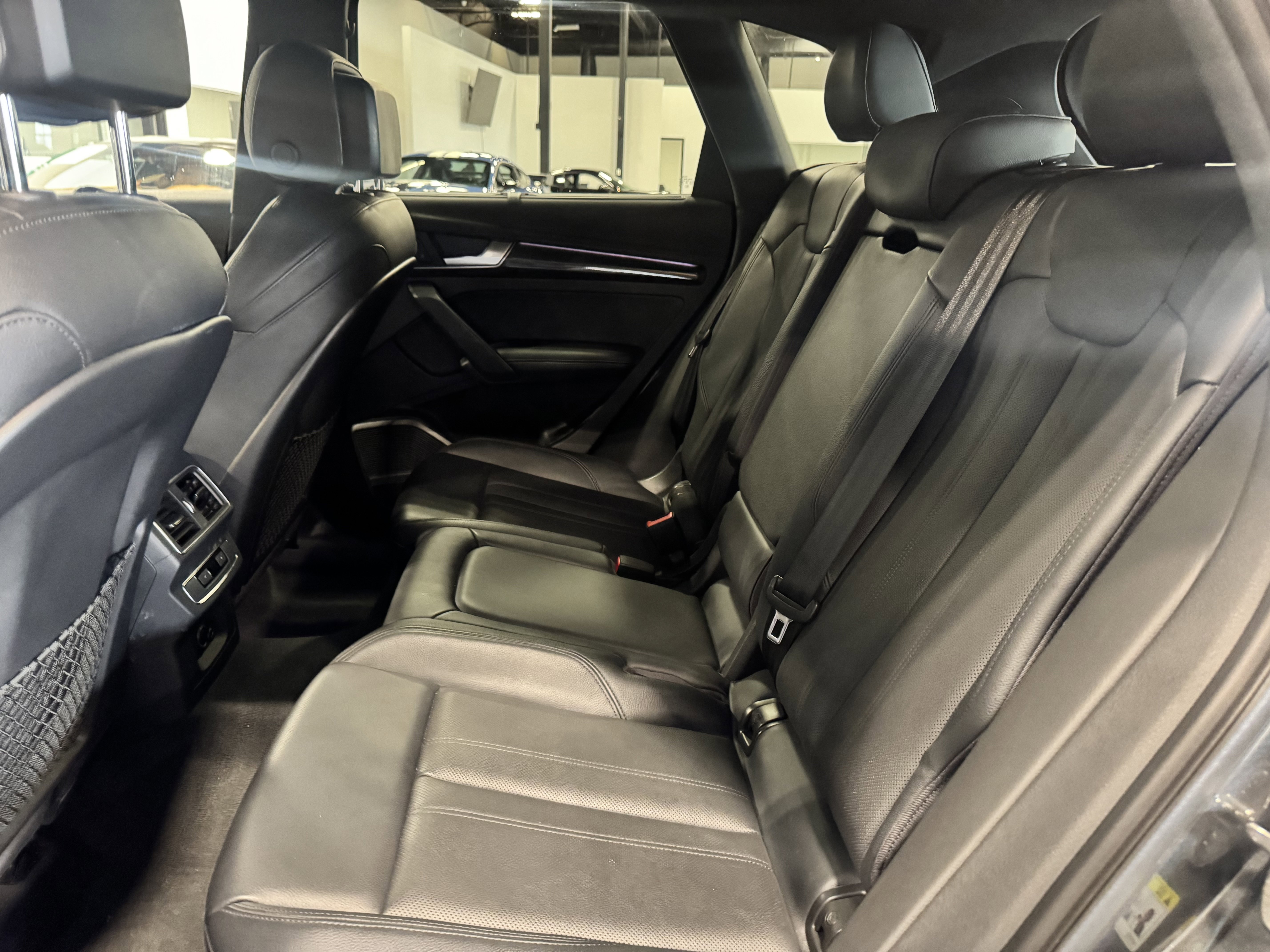Used 2018 Audi SQ5 Prestige w/ Prestige Package image 15