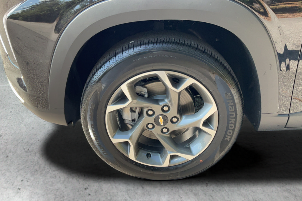 New 2026 Chevrolet Trax LT FWD image 22