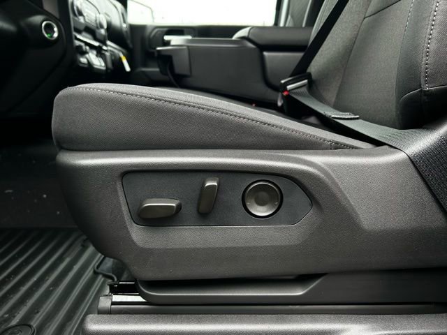New 2026 GMC Sierra 1500 Pro w/ Graphite Edition AWD/4WD image 17