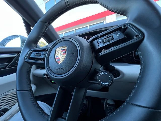 Used 2024 Porsche Macan 4 Electric image 21