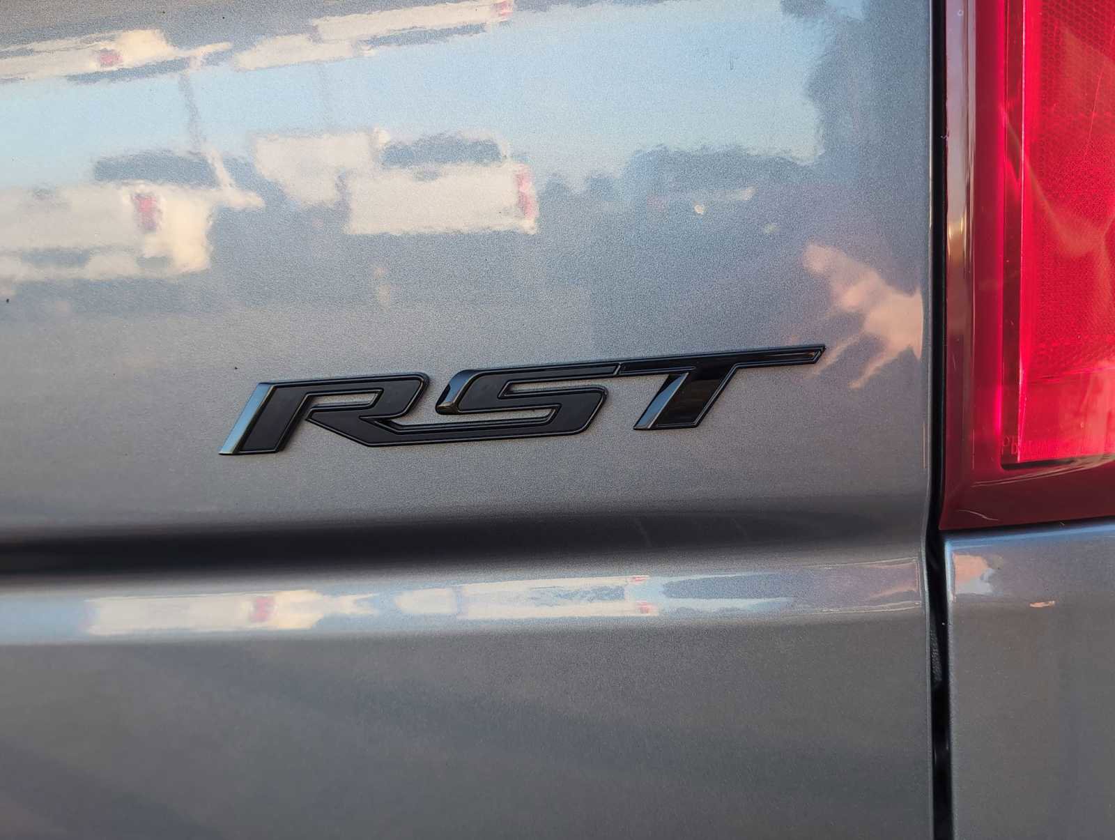 Used 2022 Chevrolet Silverado 1500 RST image 30