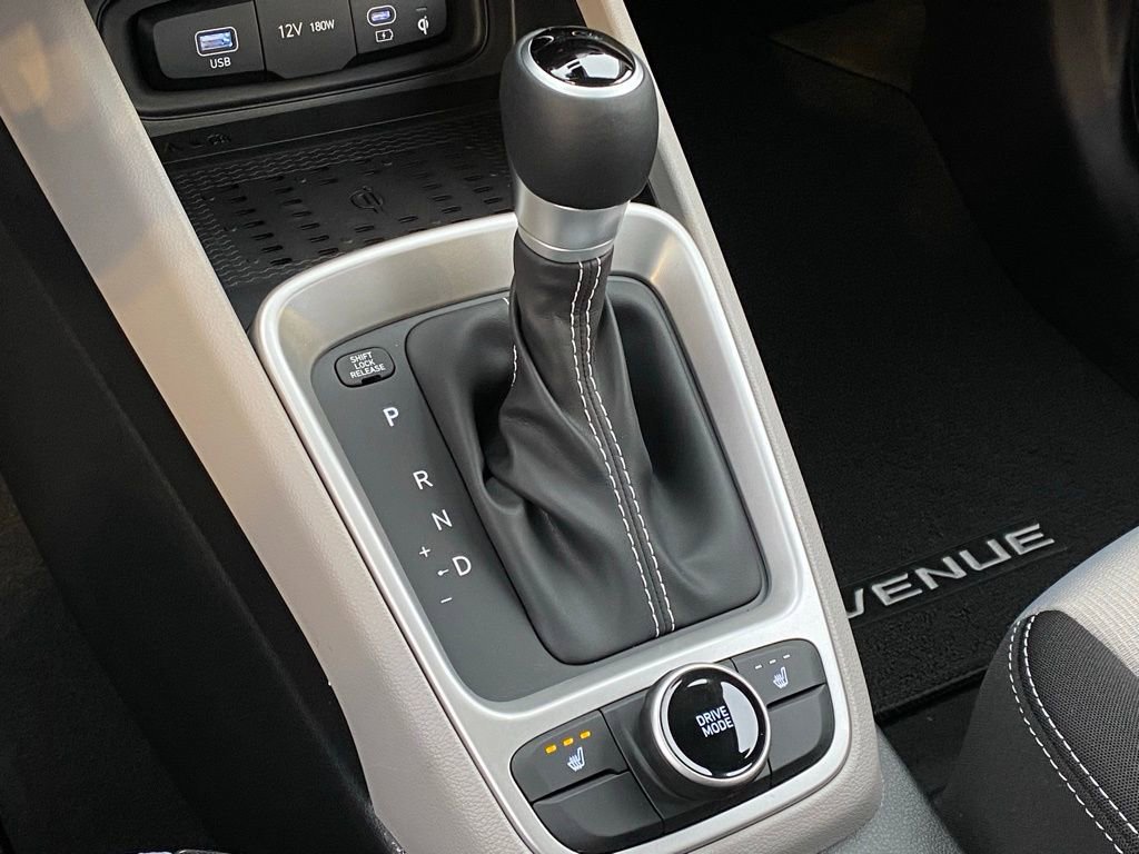New 2026 Hyundai Venue SEL image 20