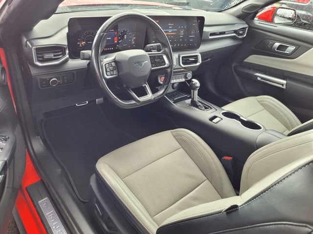 Used 2024 Ford Mustang GT Premium image 6
