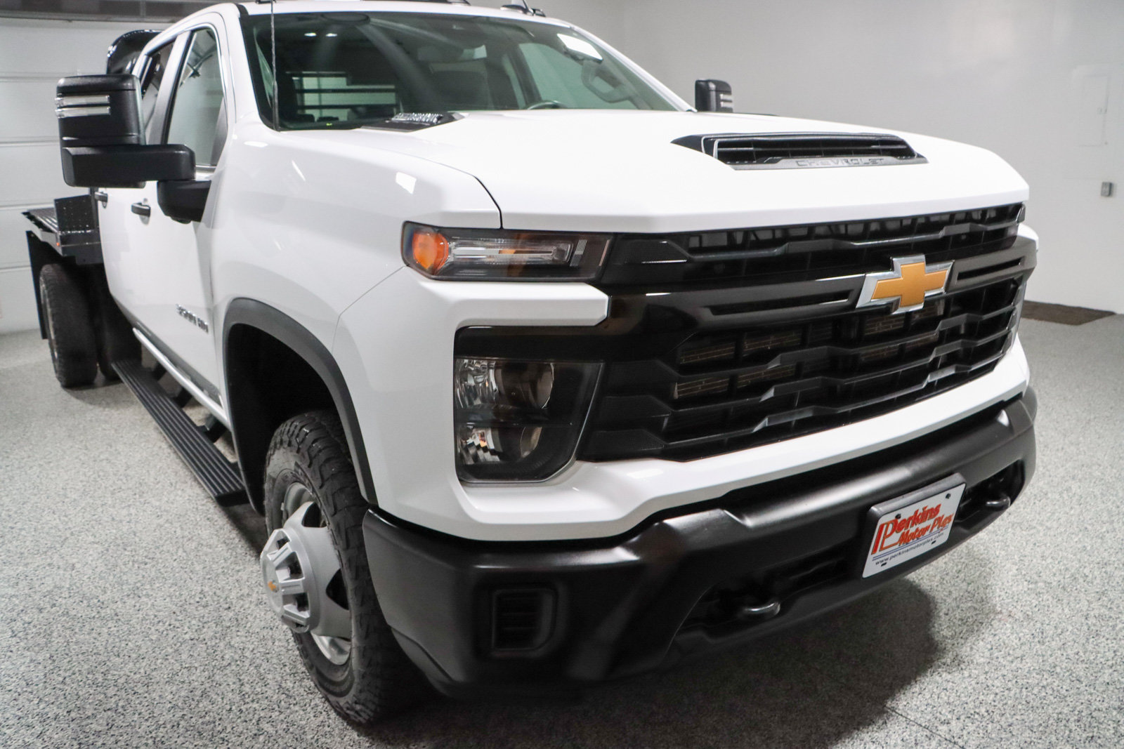 Used 2025 Chevrolet Silverado 3500 W/T w/ WT Convenience Package AWD/4WD image 6