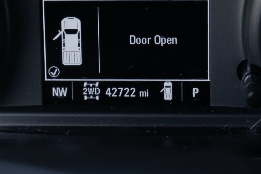 Used 2021 Chevrolet Silverado 1500 Custom image 23