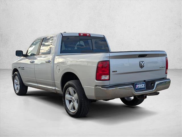 Used 2017 RAM 1500 Classic SLT image 7