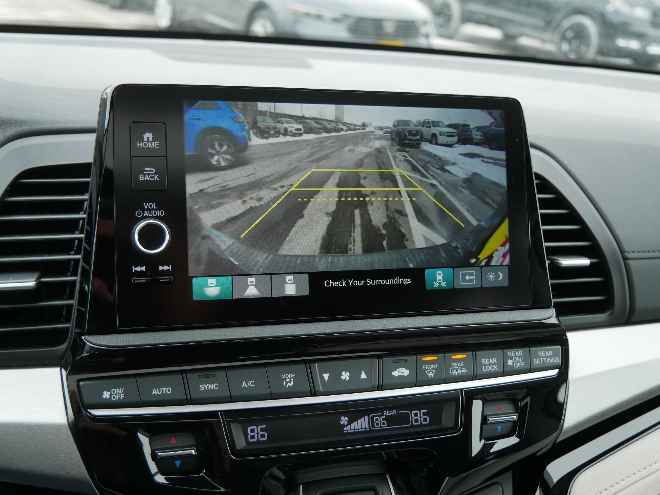 Certified 2026 Honda Odyssey Touring image 30