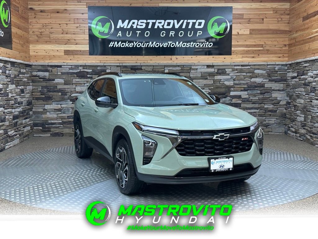 Used 2024 Chevrolet Trax RS w/ Sunroof Package