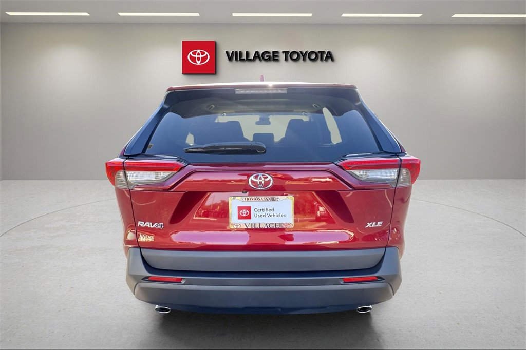 Certified 2023 Toyota RAV4 XLE image 4