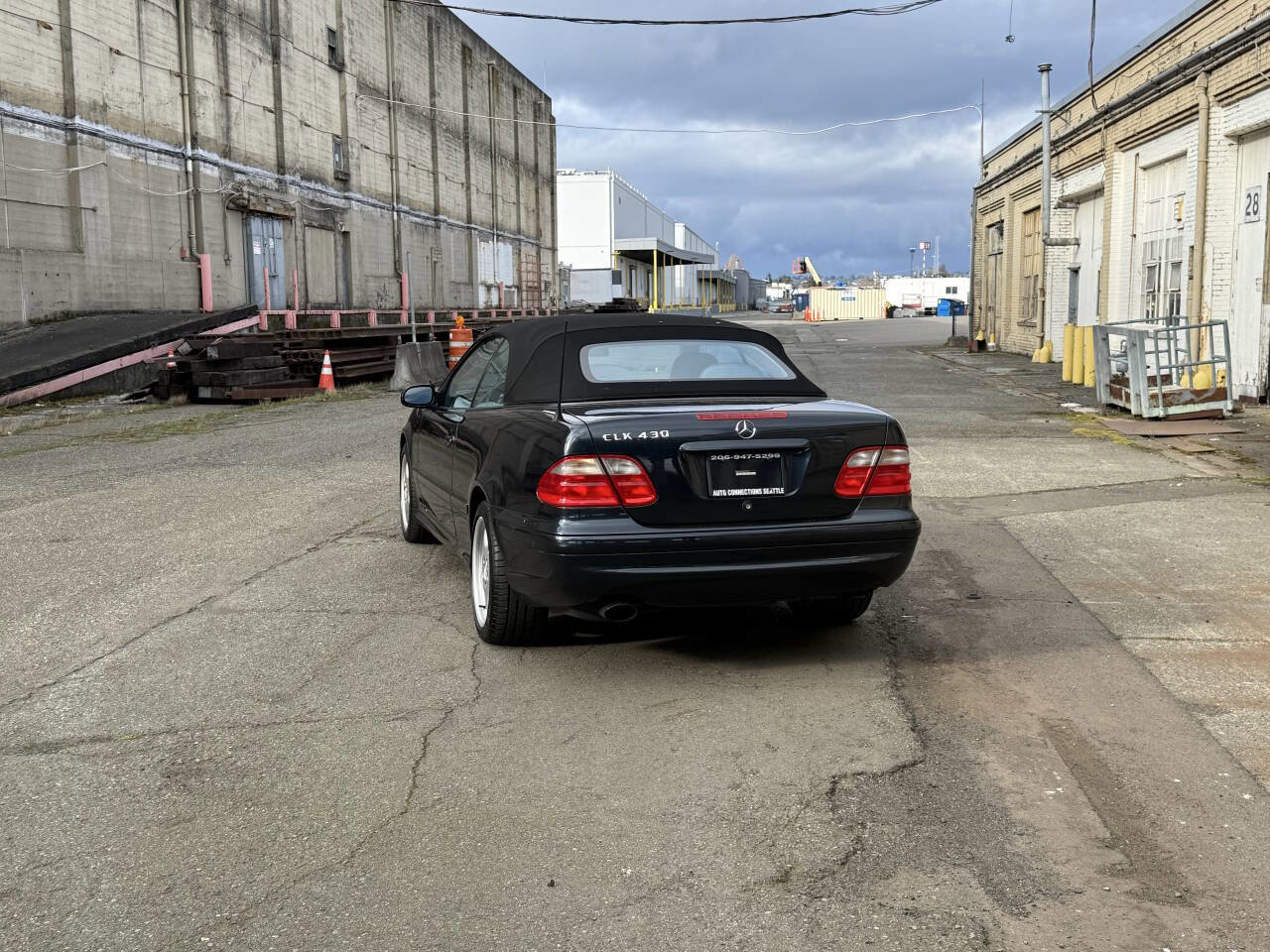 Used 2000 Mercedes-Benz CLK 430 Cabriolet image 13
