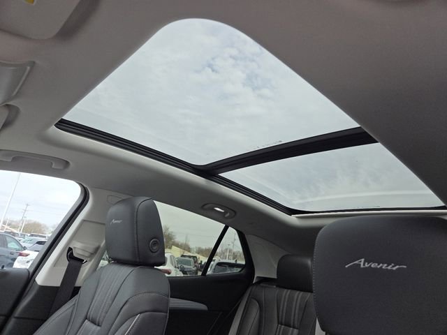 New 2026 Buick Envision Avenir image 3