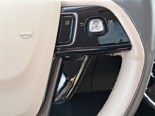 Used 2024 Lincoln Corsair Reserve w/ Equipment Group 201A image 24