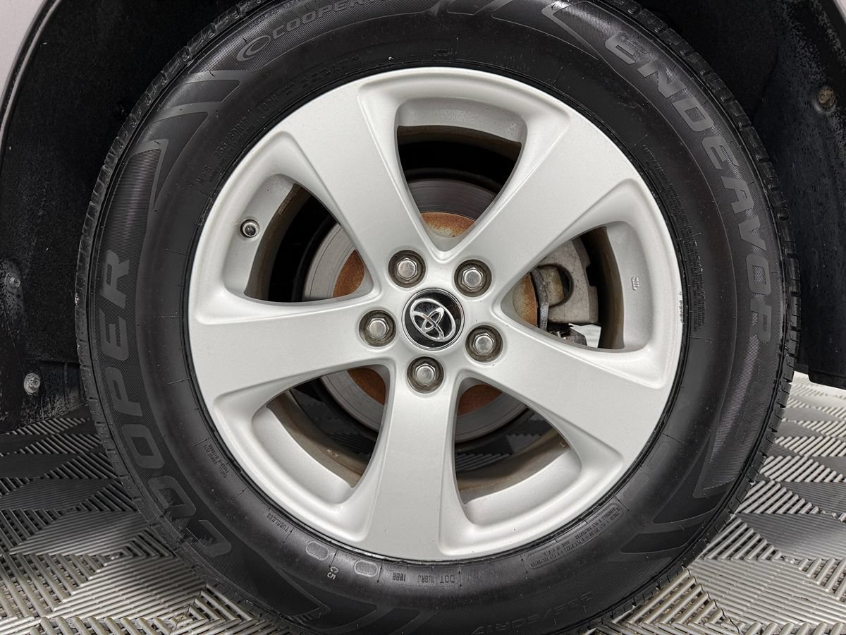 Used 2019 Toyota Sienna L FWD image 26