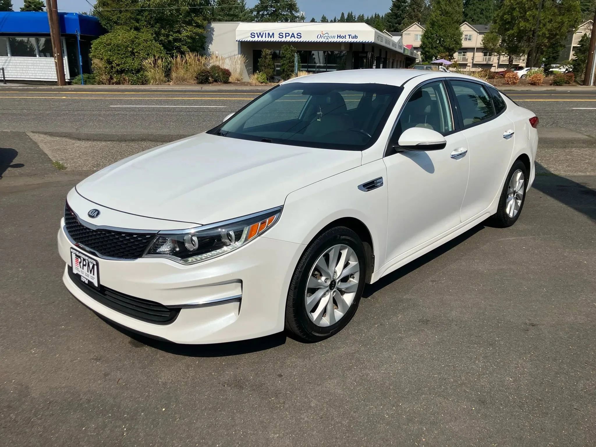 Used 2016 Kia Optima EX image 3