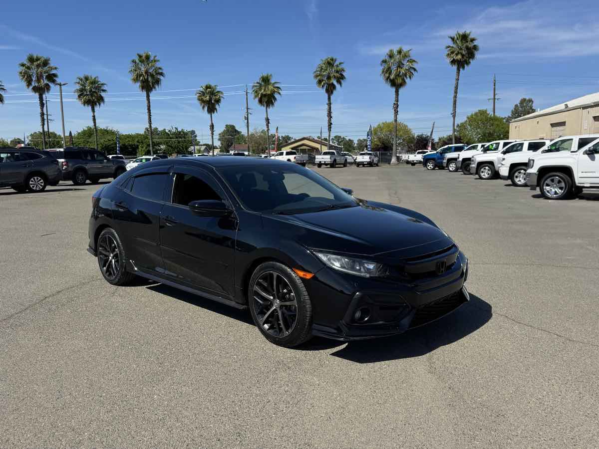 Used 2021 Honda Civic Sport image 2